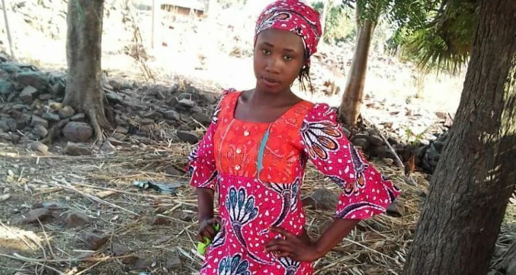 Grupo de organizações de defesa cristã pede ao governo da Nigéria que “facilite urgentemente” a libertação de Leah Sharibu (foto enviada pela família)
