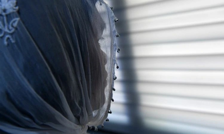 Cristã perdeu as pernas e uma filha durante o ataque de extremistas islâmicos (foto representativa)